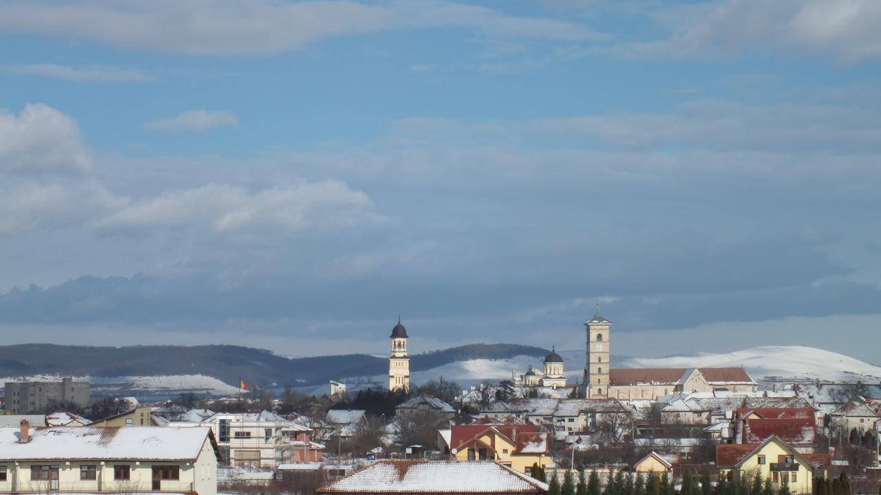 Sara, Alba Alba Iulia Exterior photo
