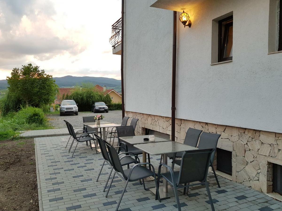 Sara, Alba Alba Iulia Exterior photo